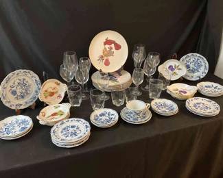 Birds In Florals Evesham And Blue Danube