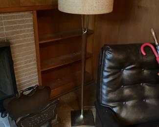 THURSTON LOVELL WISHBONE STANDING LAMP