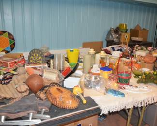 Vintage Baseball equipments