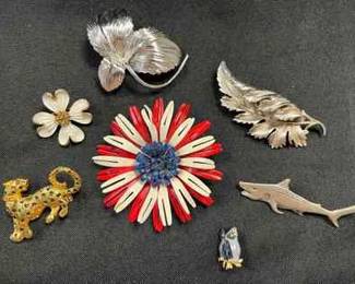 7 Vintage Brooches