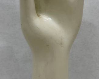 Vintage Hall Glove Mold
Lot #: 93