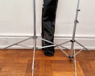 Vintage Gitzo Camera Reporter Performance Gilux Tripod, France
Lot #: 110