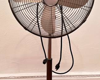 Aloha Breeze Metal Stand Fan, Adjustable Height, Model 46051 With Manual
Lot #: 77