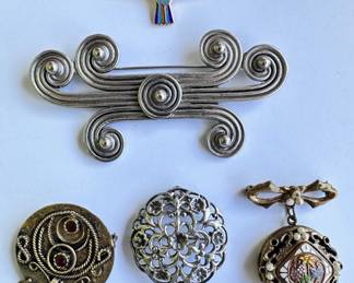 Vintage Locket & 4 Vintage Pins Brooches Including Enamel Horus Pin By TBM
Lot #: 34