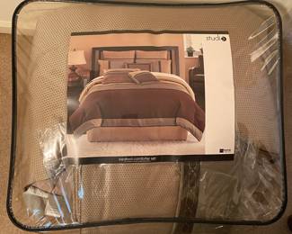 New Comforter Set