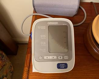 Blood Pressure Cuff w/ monitor