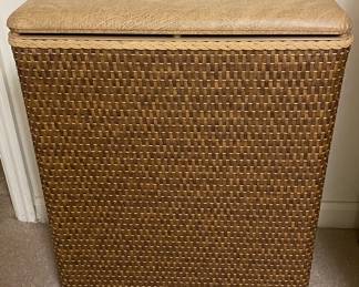 Like new laundry hamper