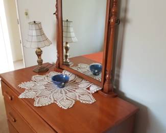 Maple dresser with mirror