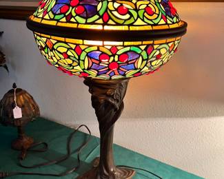 Beautiful Stain Glass Lamps
