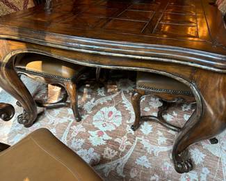 Table shown without leaf, measures 92" long. has 2 leafs.