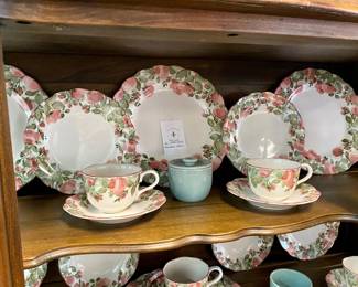 47-Pieces, NIKKO, Japan, "Precious," Discontinued Pattern