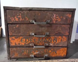 D 4MnUzuqA3hpLypvIfD74uk