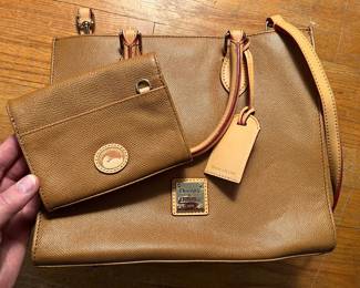 Dooney & Bourke purse and wallet