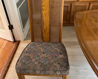 Dining Chairs - 6- 2 arms, 4 without arms