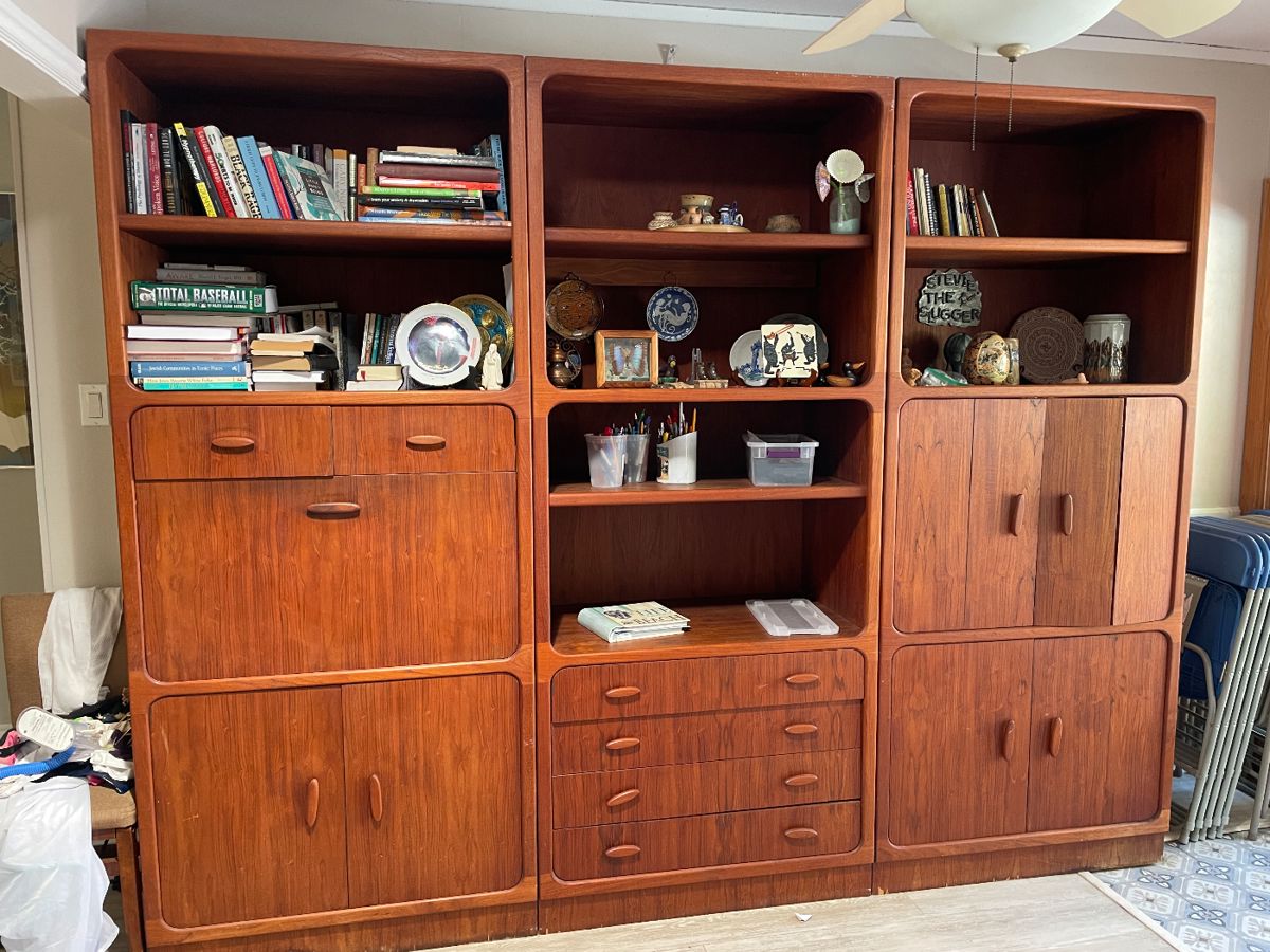 3 Piece MCM Wall Unit 