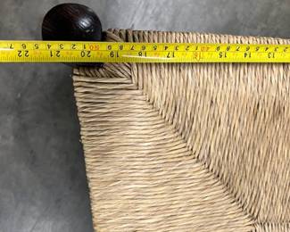 Vintage English Lancashire Spindle Dining Chairs, they are from the 1900s (20th Century), and are worth around $750 for your set of 4 today.
The style is known as English or Traditional today, and are timeless chairs.
