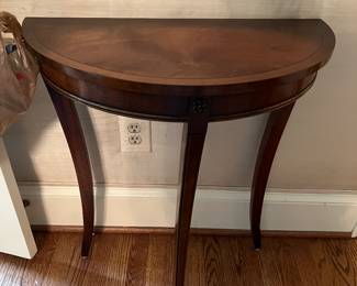 Small lovely side table