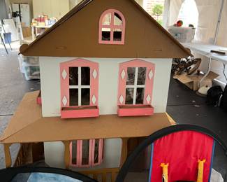 Doll house with furniture