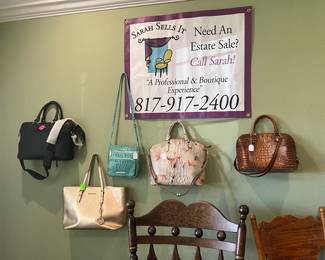 Designer bags, what you see here are Michael Kors, BRAHMAN & COACH authentic bags. 