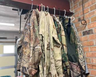 Hunting clothing