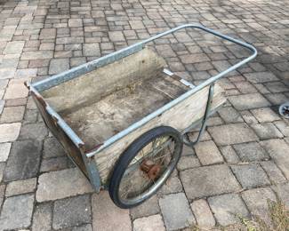 Yard waste carrier