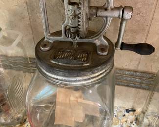 Daisy butter churn (mint)