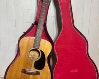 1960s Lyle Acoustic Guitar in Original Case
