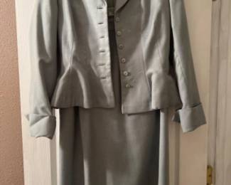 Vintage Seafoam Green Wool Suit Jacket & Pencil Skirt - Size S
