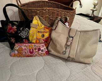 Few purses 