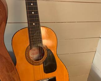 Yamaha acoustic guitar model FG700S with case