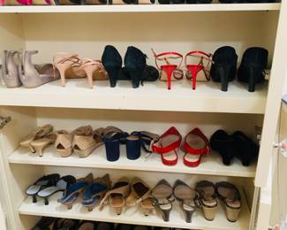 closets of size 10 designer shoes