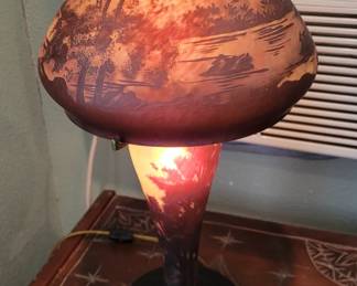 Reproduction Daum Nancy art glass table lamp