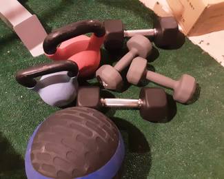 Hand weights
