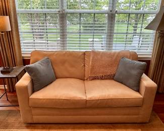 Beautiful and Comfortable Henredon Sofa in Neutral Tan Upholstery