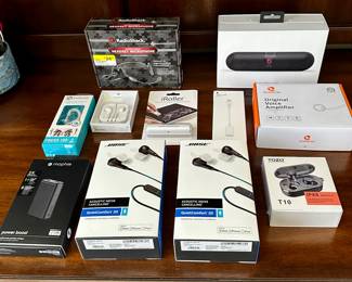 Bose Quiet Comfort Wired Ear Headphone, Beats Pill, Mophie Power Boost