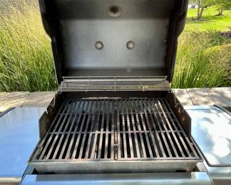 Weber Genesis Natural Gas Grill with Side Burner in Black