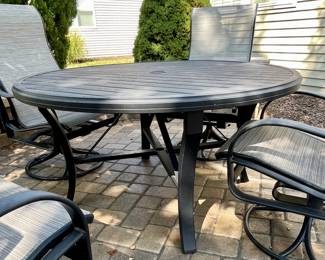 Tropitone Table and 4 Swivel/rocker Chairs
