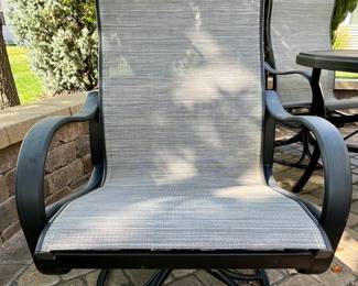 Tropitone Table and 4 Swivel/rocker Chairs