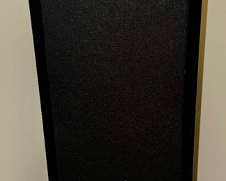 Pair of Boston Accoustics VR1 Reference Speakers (Floor Speakers)