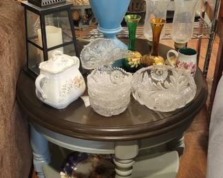End table, assorted cut glass