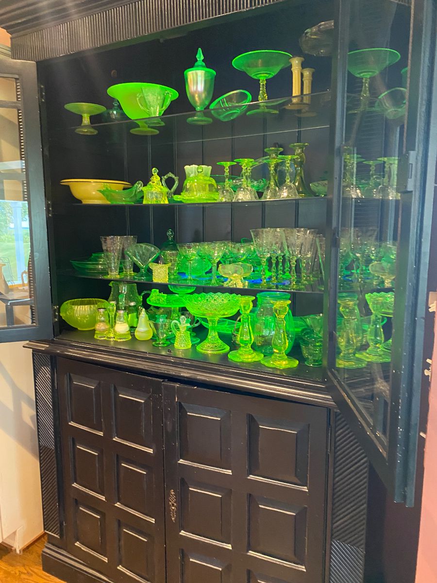 Moxie’s Epic Suttons Bay Sale starts on 11/17/2023