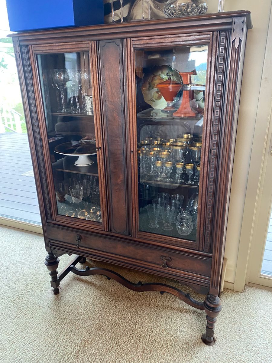 Moxie’s Epic Suttons Bay Sale starts on 11/17/2023