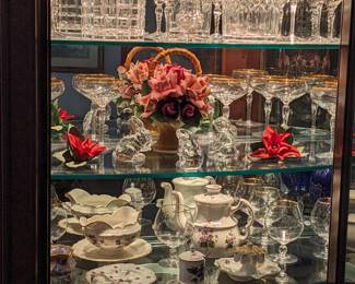 WATERFORD & LENOX CRYSTAL...CAPODIMONTE PORCELAIN FLOWERS