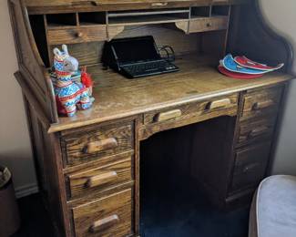 VINTAGE OAK ROLLTOP DESK