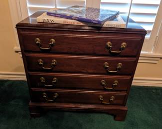 VINTAGE 4-DRAWER ETHAN ALAN LAMP TABLE