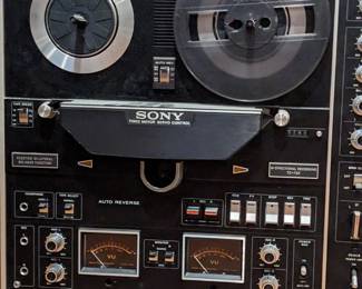 SONY REEL TO REEL PLAYER