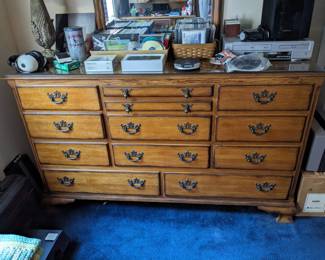 VINTAGE DRESSER & MIRROR with 2 JEWELRY DRAWERS in  UPPER MIDDLE