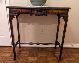 ANTIQUE ORIENTAL STYLE SIDE TABLE