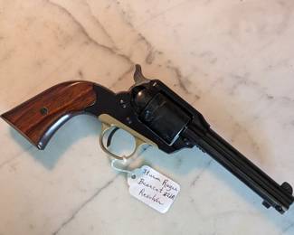 STURM RUGER 22LR BEARCAT REVOLVER (like new)