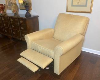 Decorator recliner